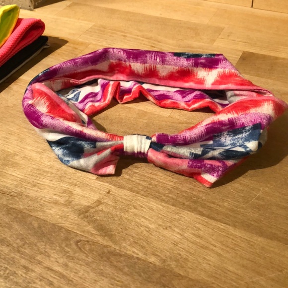 🎉HP 4/24 🎉 Set of 5 headbands - Picture 3 of 4